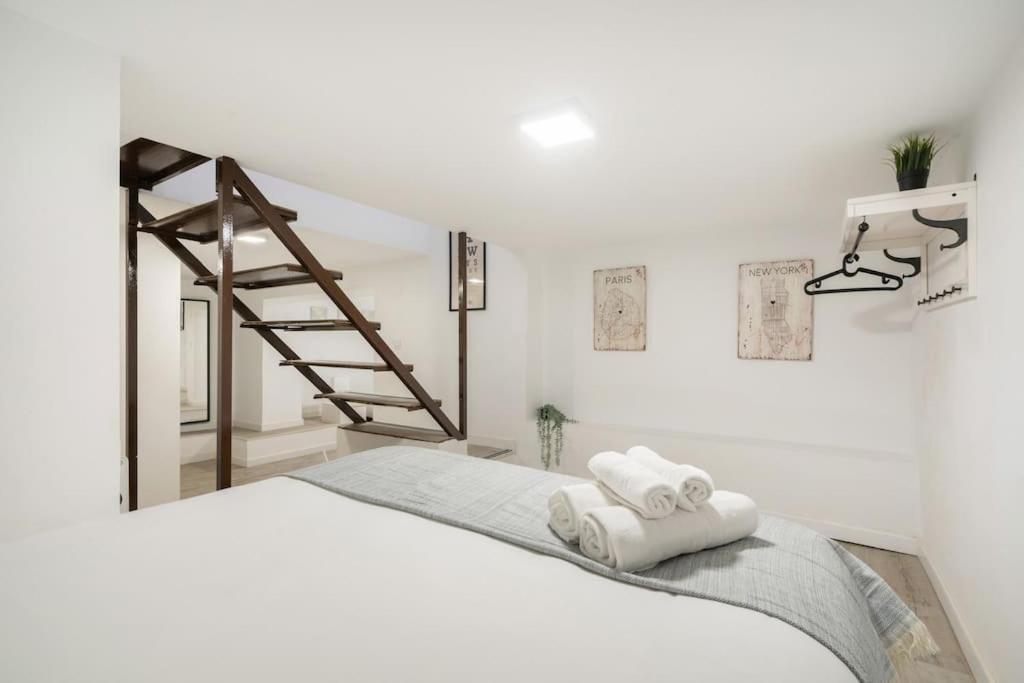 Апартаменти Charming Flat In Madrid-Rio Екстер'єр фото