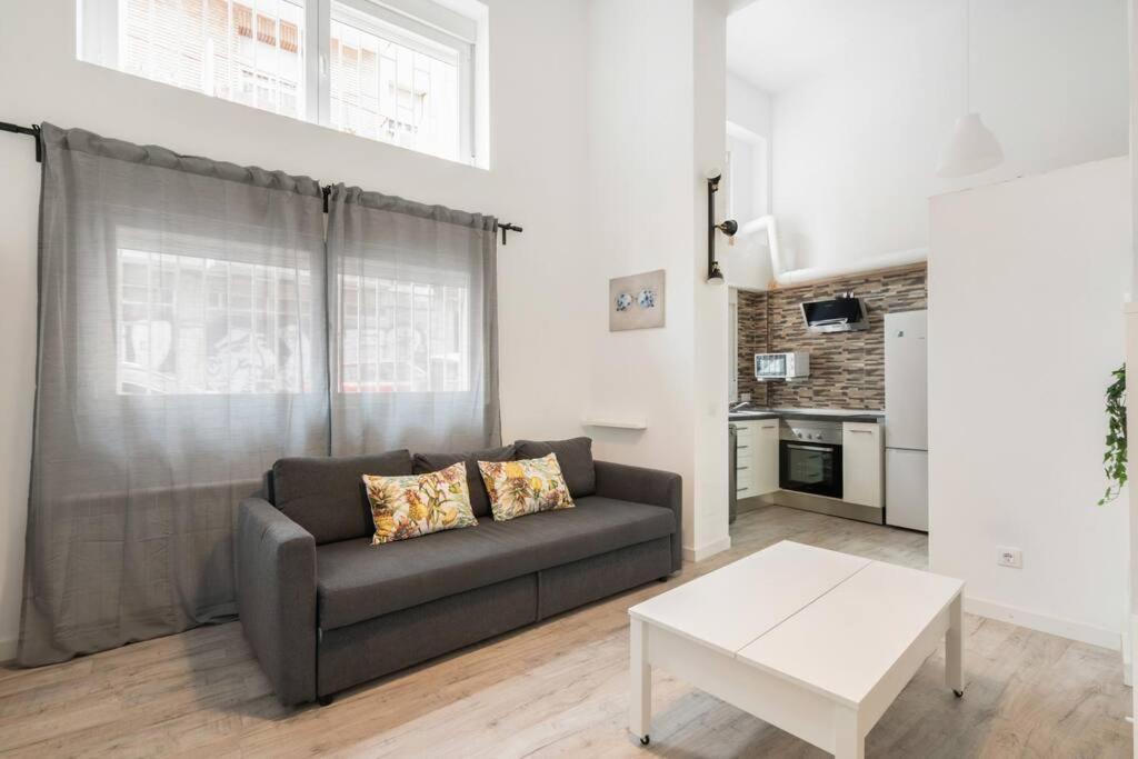 Апартаменти Charming Flat In Madrid-Rio Екстер'єр фото